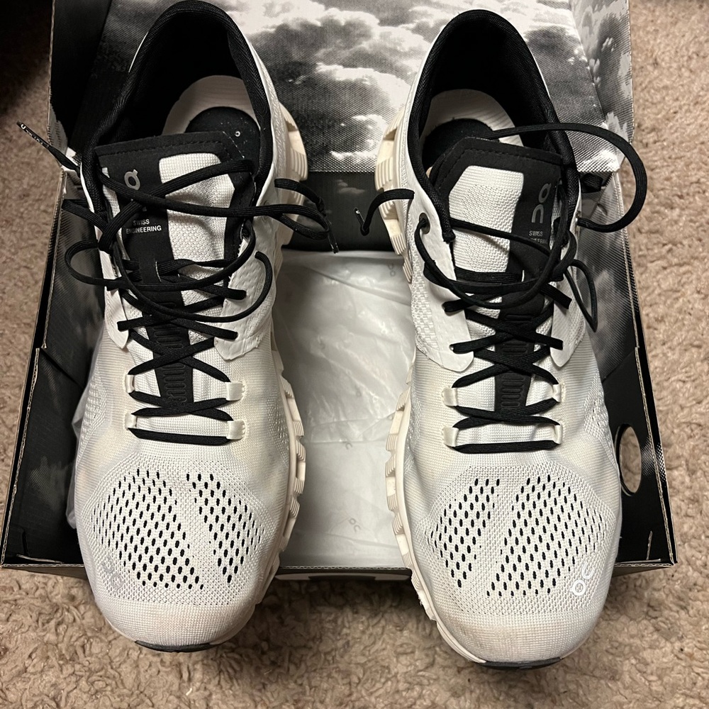 On cloud - Cloud X size 13